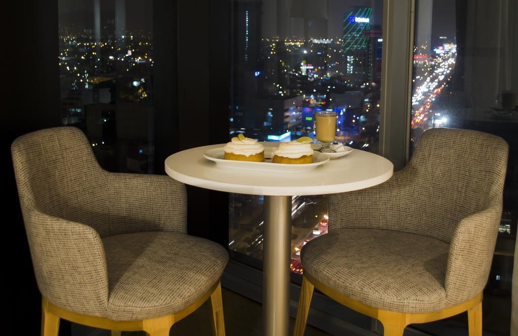 라마다 앙코르 리마 산 이시드로 외부 사진